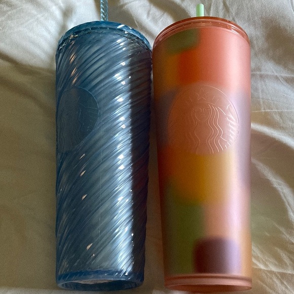 Starbucks Textured Blue and Vibrant Multicolor Tumblers in the  24 OZ size - Picture 1 of 5